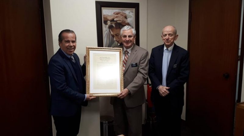 Marcio Camargo, Deputado Estadual, visita escritórios da Igreja de Jesus Cristo em São Paulo